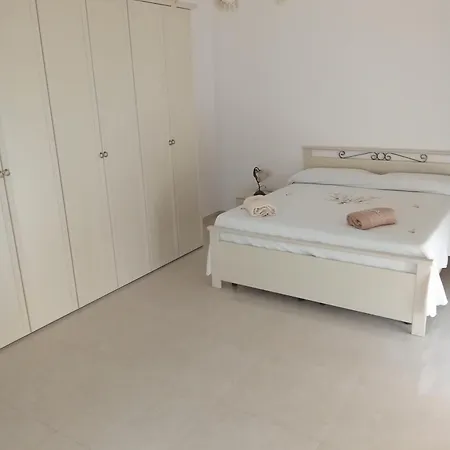 Casina Malagnino Apartment *